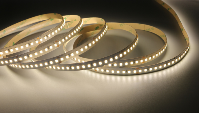 LED lanksčioji juostelė
